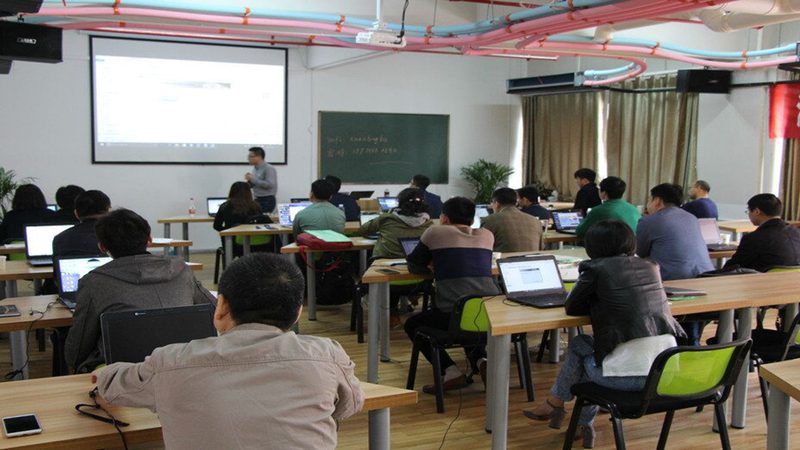 网络教育专升本学费揭秘：价格背后那些事